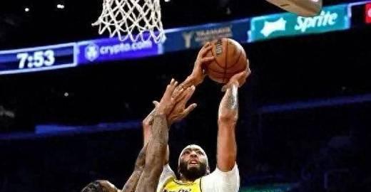 NBA历史连续得分上双排行榜（记录最多的连续得分上双纪录，探索NBA历史最强得分手的传奇）