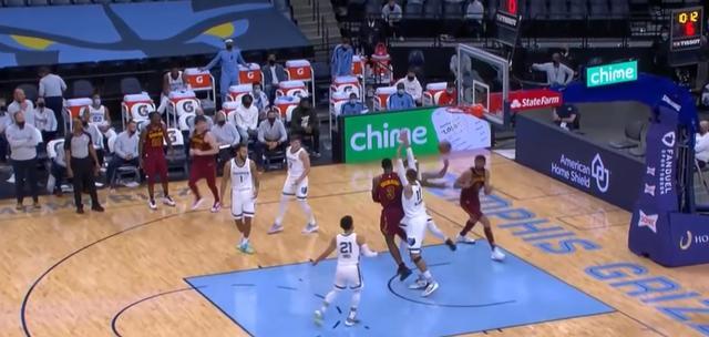 TheArtofScoringUncontestedBasketsinBasketball（MasteringtheKeytoEasyPoints）