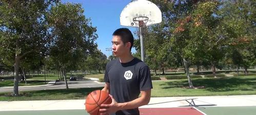 篮球防守教学动作要领幼儿（培养幼儿篮球防守技能的重要性）