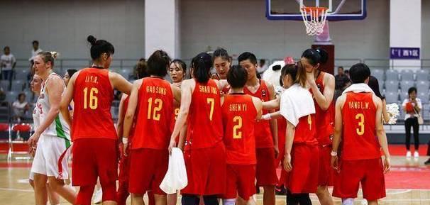 中国女篮防守端的坚不可摧（以铜墙铁壁之势守护篮球场）
