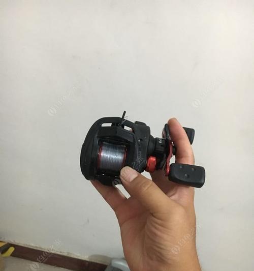 聪明收纳，让水滴轮路亚竿钓鱼更便捷（钓鱼行头整理有妙招，提高效率有办法）