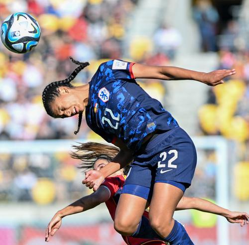 荷兰1974世界杯（探索1974年荷兰队进球背后的辉煌与遗憾）