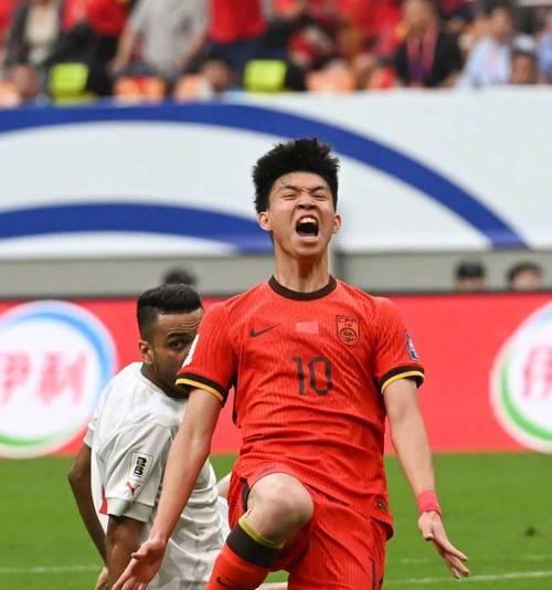 国足世界杯20大进球，风华绽放（挑战世界舞台，国足进球技艺腾飞）